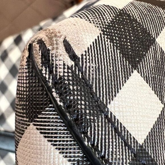 Talbots Gingham Tote WHT BLK Open Zip Top 2 Interior Pockets Wide Bottom - Picture 11 of 11